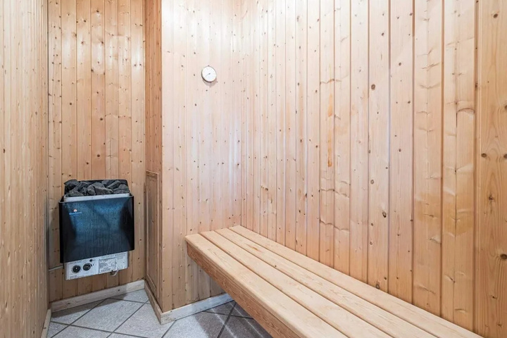 8 Person Holiday Home in Norre Nebel
