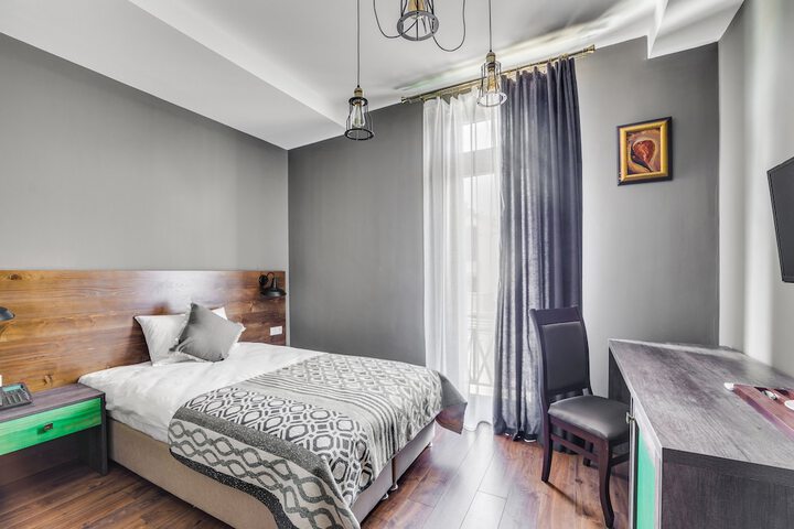 Room 8 of 57