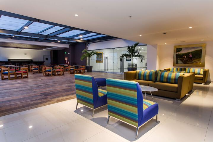 Guest Lobby