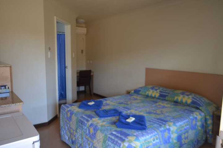Room 38 of 60