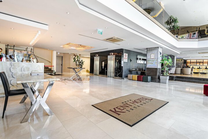 Hotel Lobby