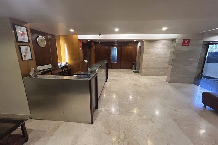 Lobby Photos