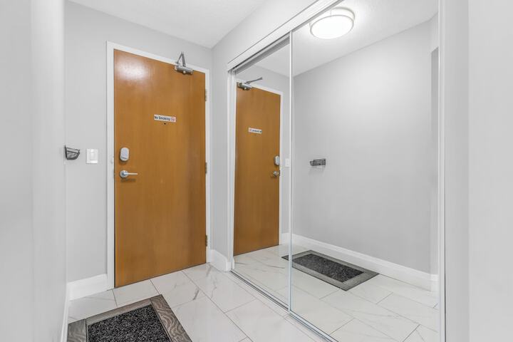 Room 18 of 33