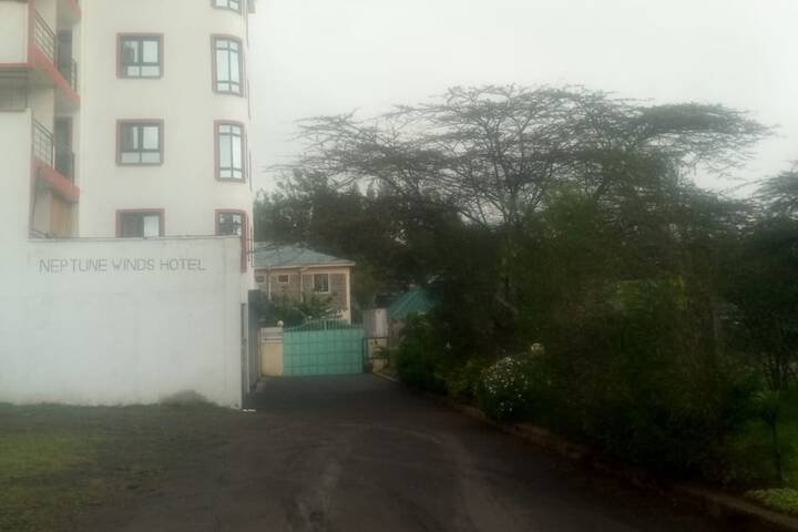 Hotel 12 of 12