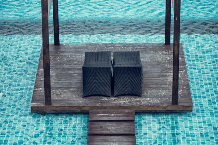 Pool 33 of 58