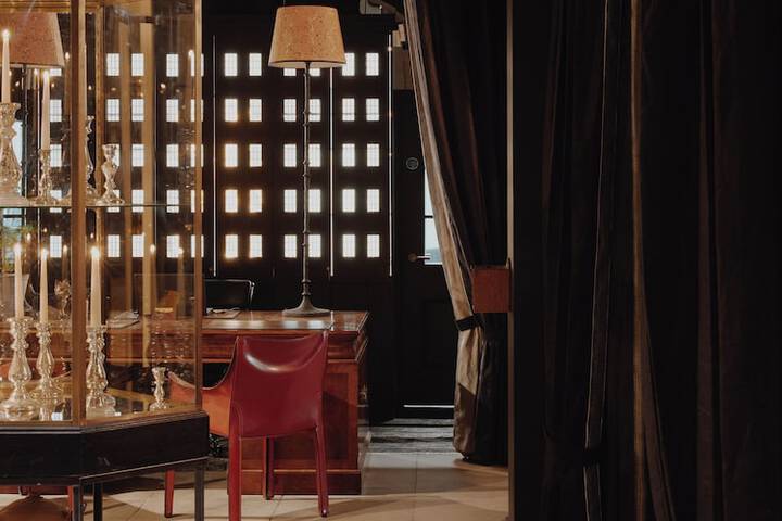 Hotel Interior 107 of 120