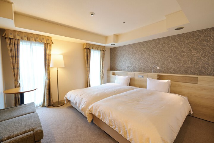 Room 14 of 60
