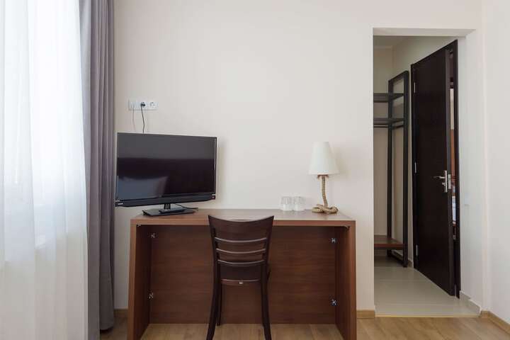 Room 31 of 69