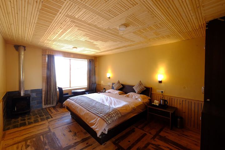 Room 9 of 44
