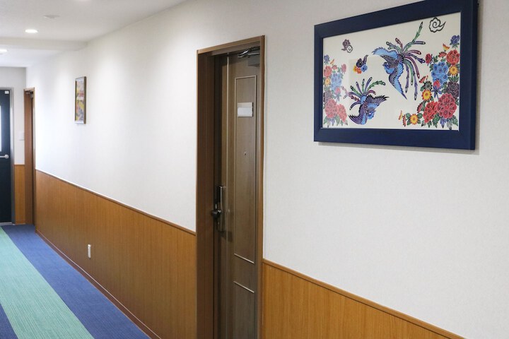 Ballroom/Hall 17 of 20