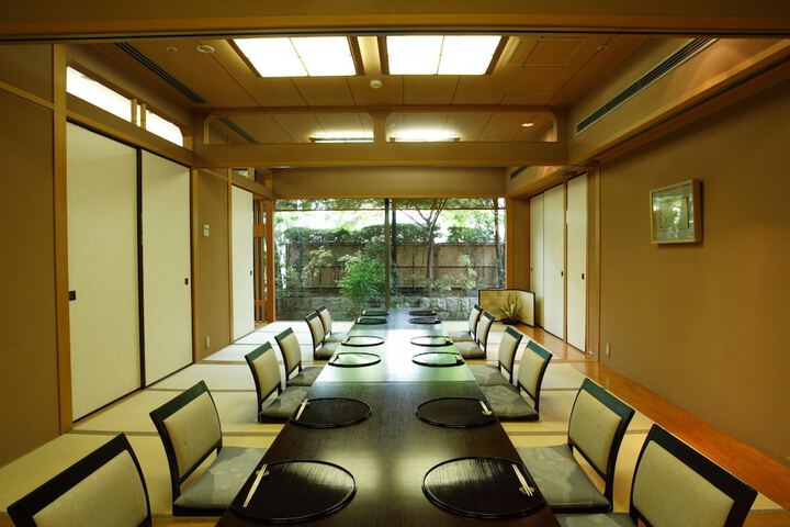 Dining Photos