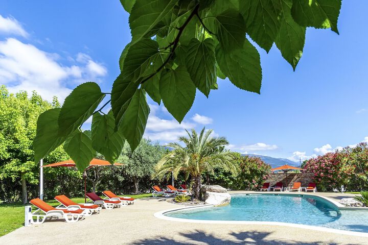 Pool Hotel