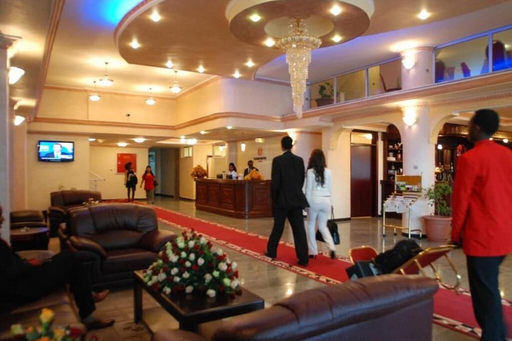 Guest Lobby