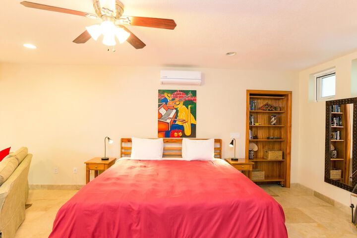 Room 3 of 26