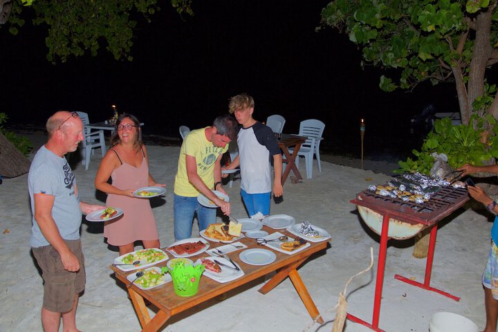 Dining 48 of 68