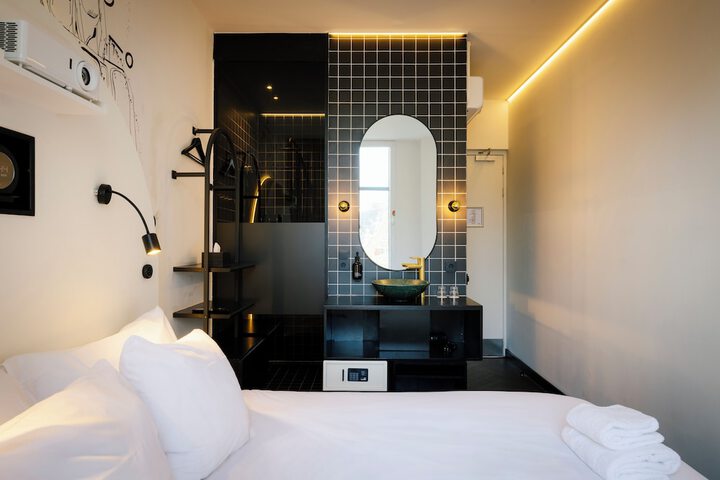 Room 41 of 81