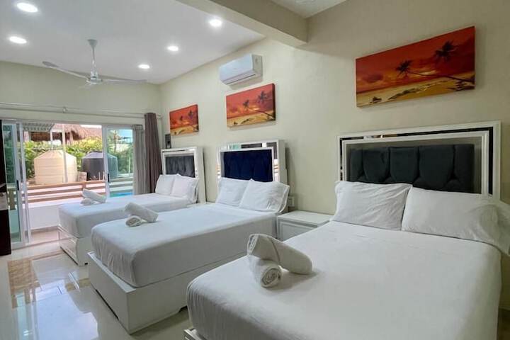 Room 15 of 27