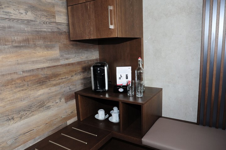 Room 20 of 75