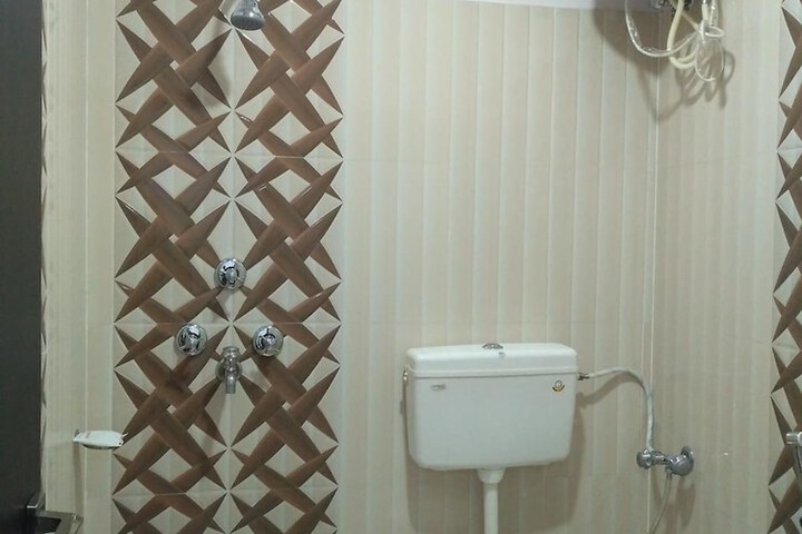 Room 35 of 50