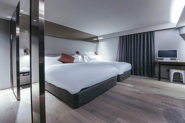 Sillim Dominic Hotel