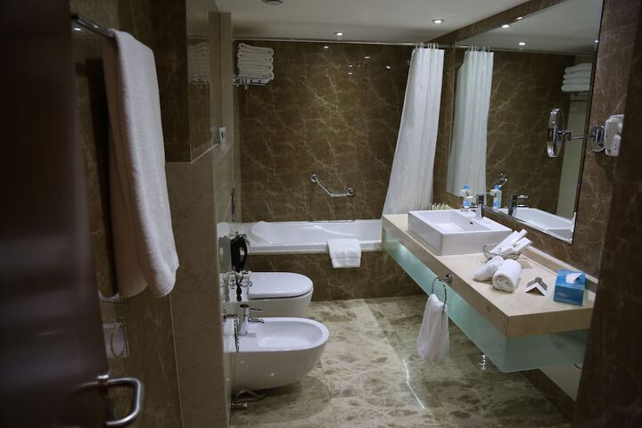 Bathroom Photo