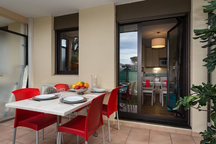 Dining Photos
