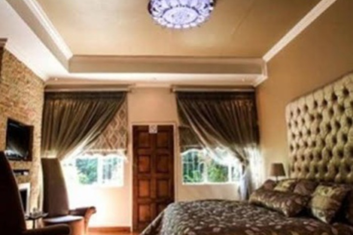 Room 10 of 74