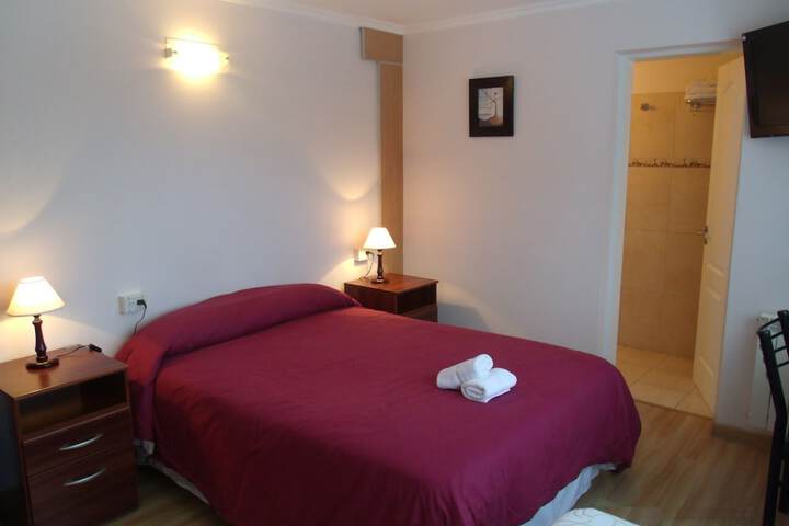 Room 2 of 8