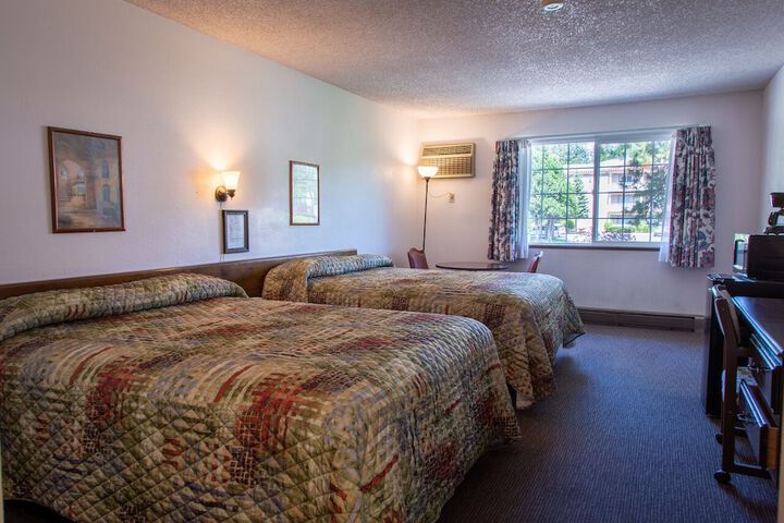 Room 15 of 60
