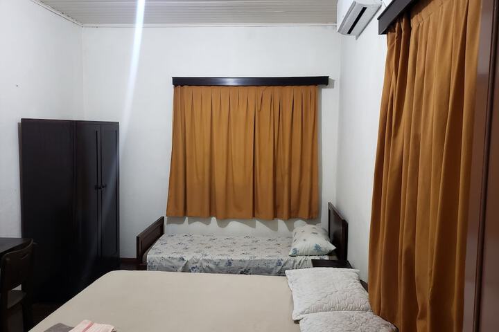 Room 7 of 28