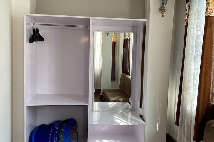 Room 14 of 24
