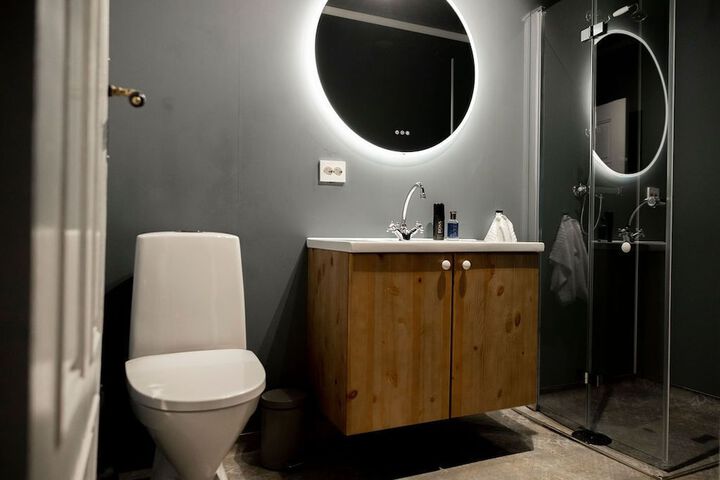 Room 34 of 59
