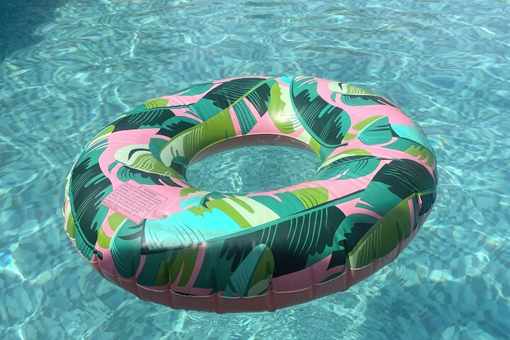 Pool 90 of 165