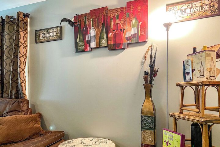 Room 9 of 31