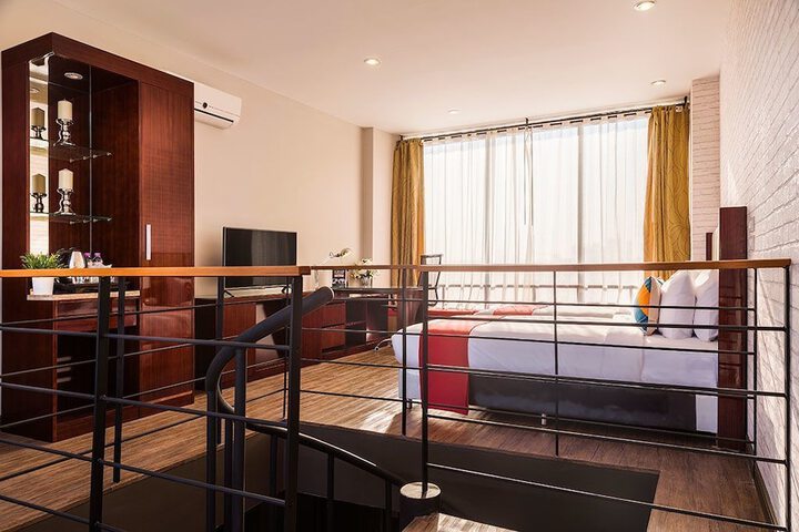 Room 6 of 64