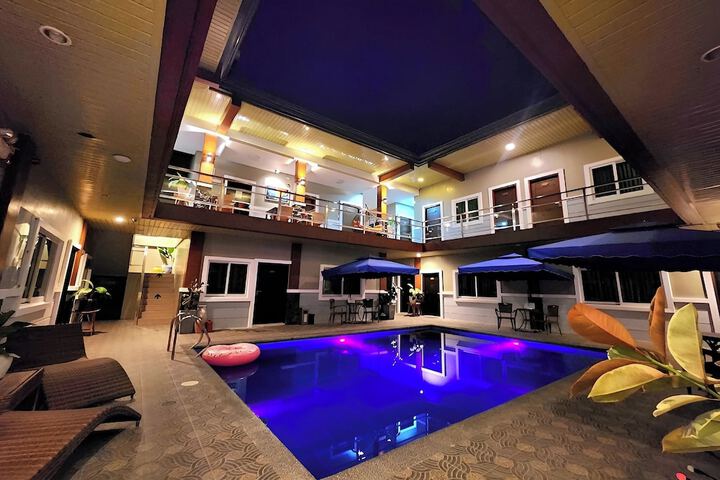 Photo of Jo Carters Hotel and Suites Angeles City