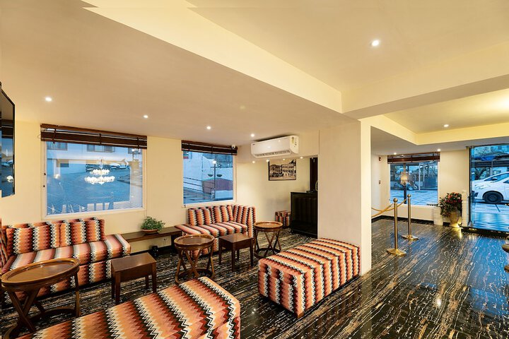 Hotel Interior 4 of 35
