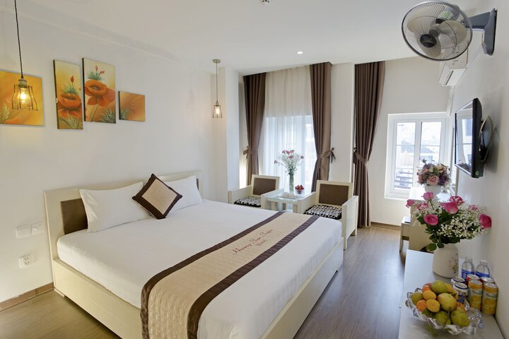 Room 12 of 22