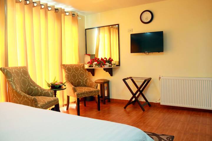 Room 5 of 48