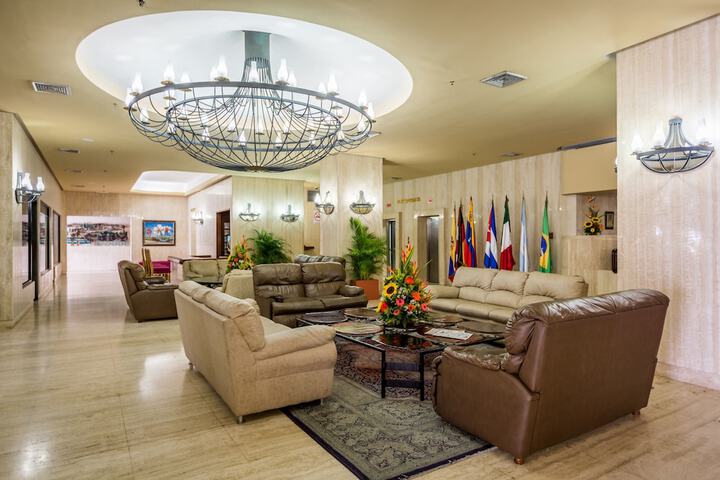 Guest Lobby