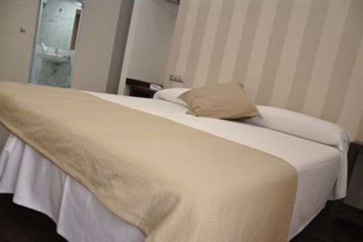 Standard Room Photo