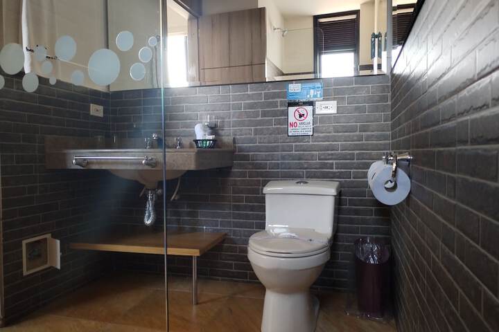 Room 55 of 91
