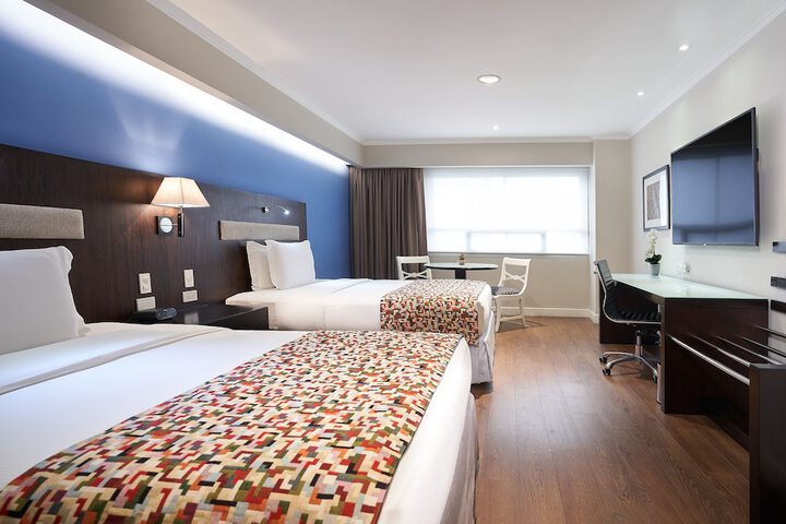 Room 4 of 48