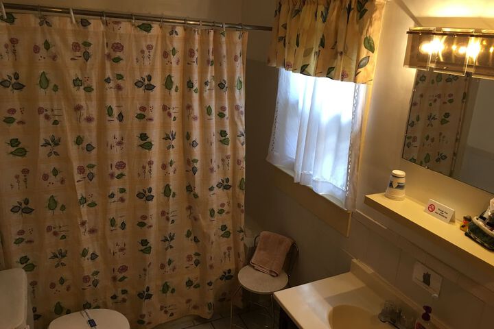 Room 57 of 90