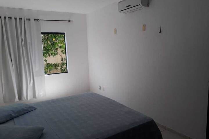 Room 8 of 11