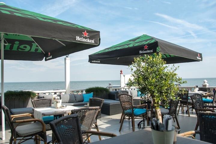 Terrace/Patio 128 of 144