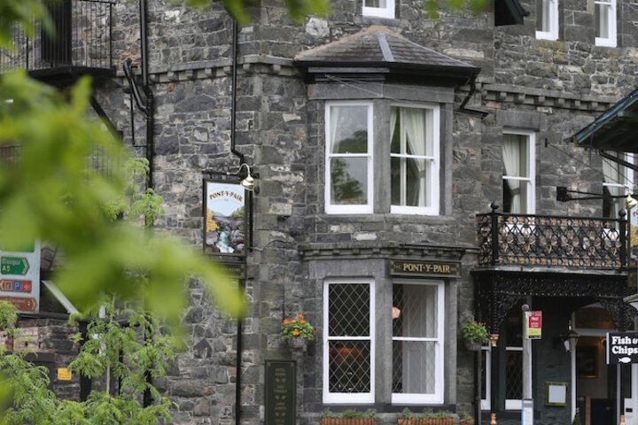 Hotel 56 of 57