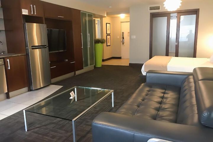 Room 19 of 36