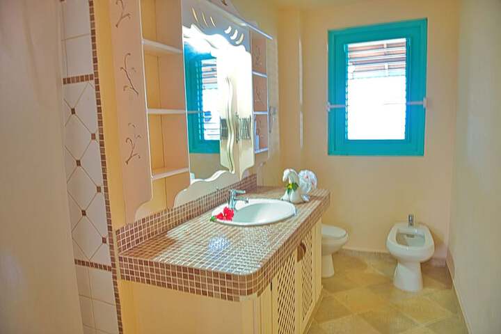 Bathroom Interior Photo