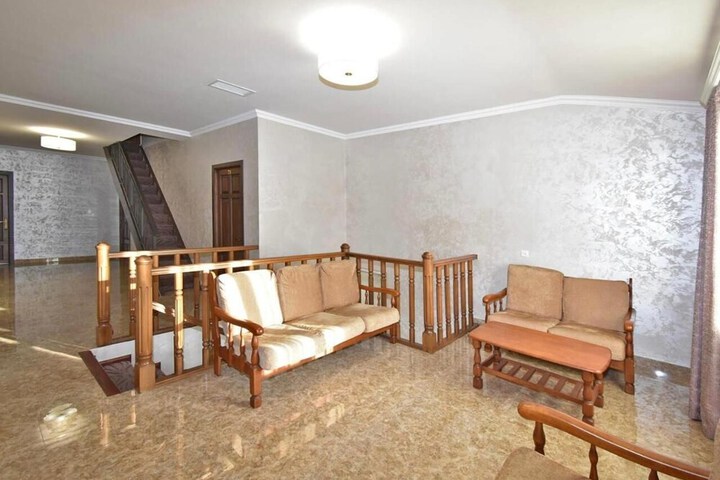 Hotel Interior 7 of 29